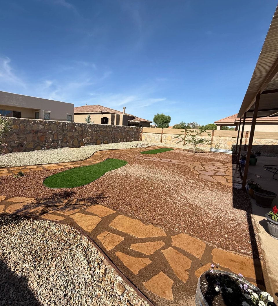 Stone courtyard patio design in Mesilla, NM