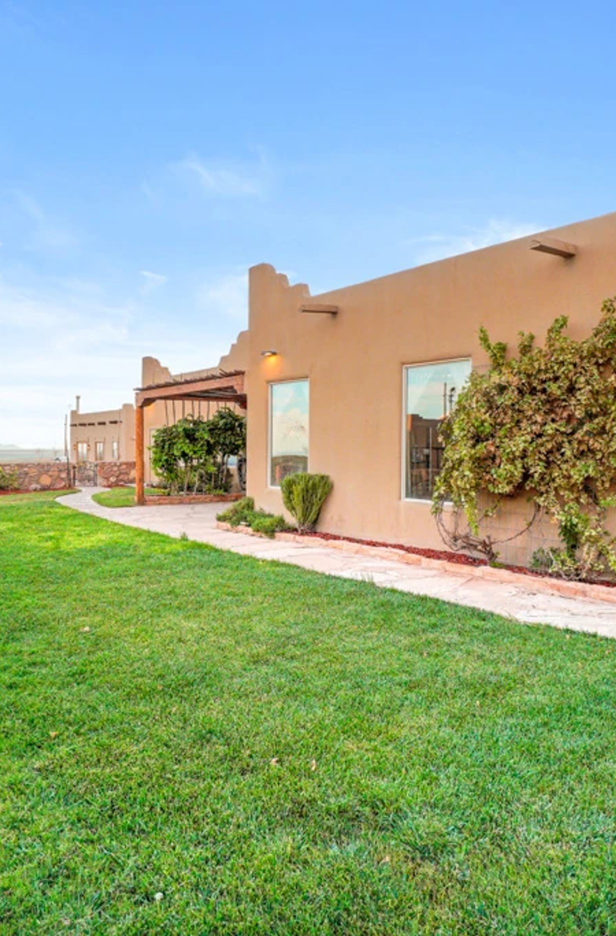 Established lawn install by Brainard's Greenscapes in Las Cruces