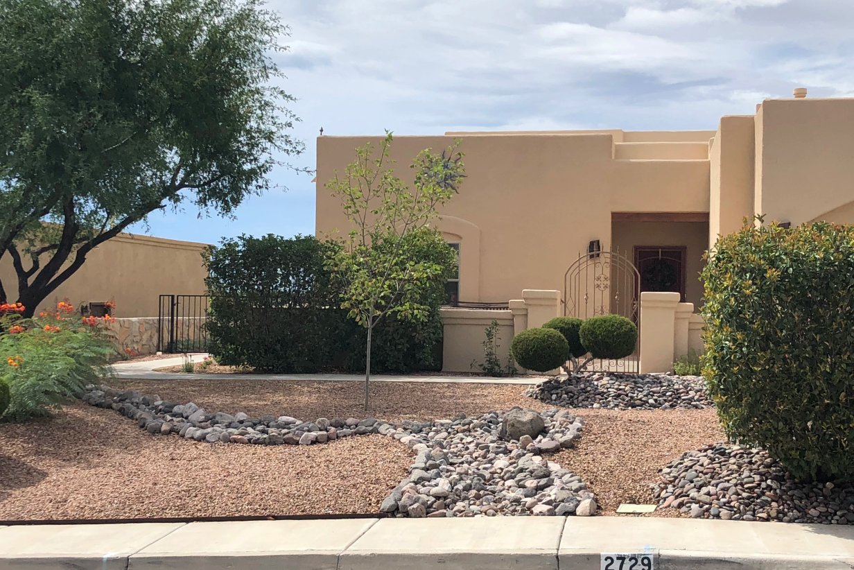 Baylor Canyon defensible space xeriscape in Dripping Springs, NM